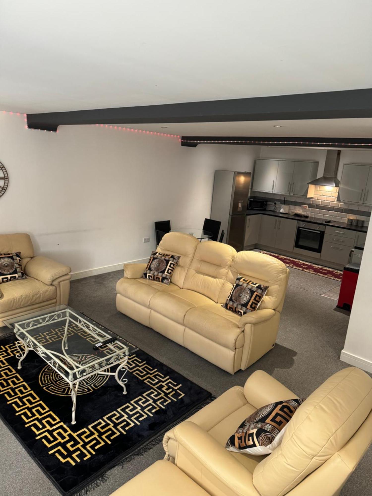 2 Bedroom Apartment In Doncaster City Centre Exterior foto